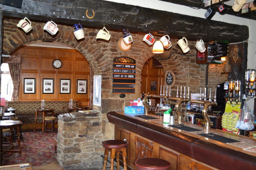Oak Tree Inn ستانلي المظهر الخارجي الصورة